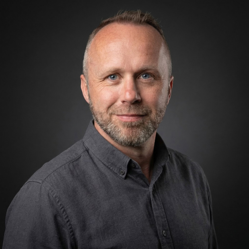 Headshot of Diarmuid Thoma