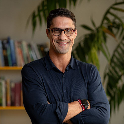 Headshot of Leandro Clembo do Carmo